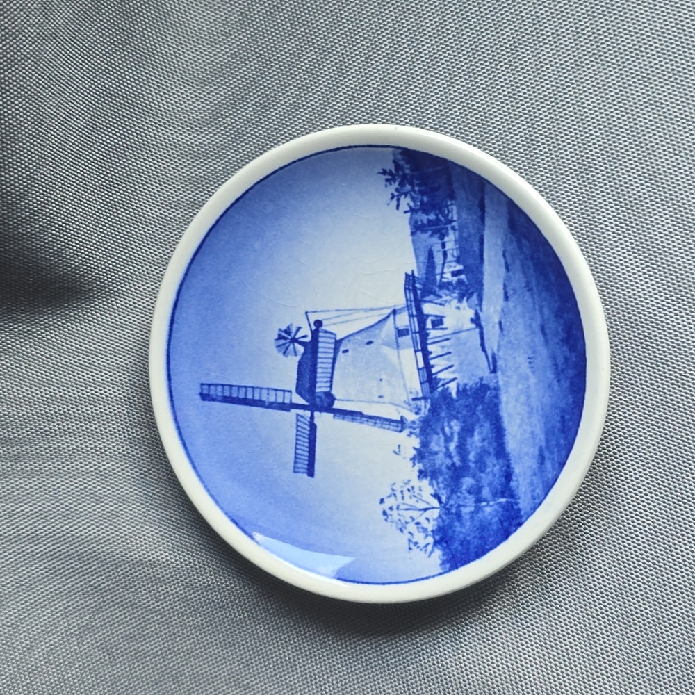 Royal Copenhagen Denmark "MOLLE" Plate!